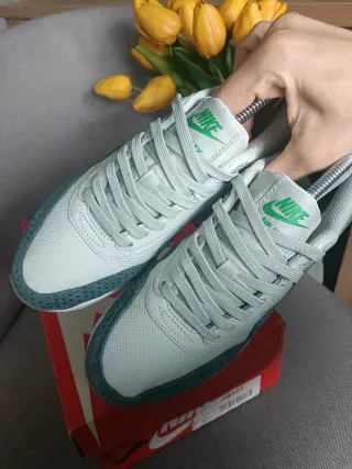 Nike Air Max 1 Ultra Light Talla 37.5