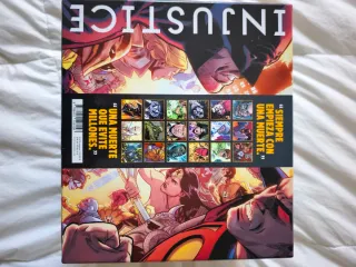 Coleccionable Injustice Estuche ECC Comics