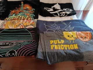 Lote 10 Camisetas Gráficas Variadas