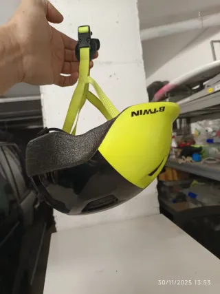 Bicicleta 16 infantil con ruedines