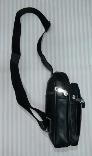 NOVEDAD! MOCHILA BANDOLERA DE PIEL AUTÉNTICA