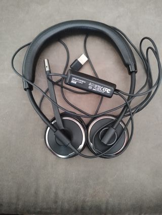 Auriculares Plantronics