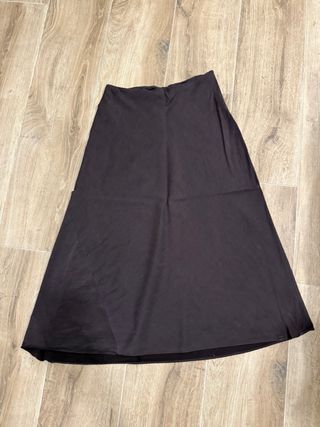 Falda larga marrón Zara