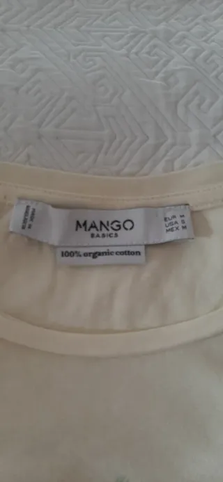 Camiseta estampada,  talla 38. Mango