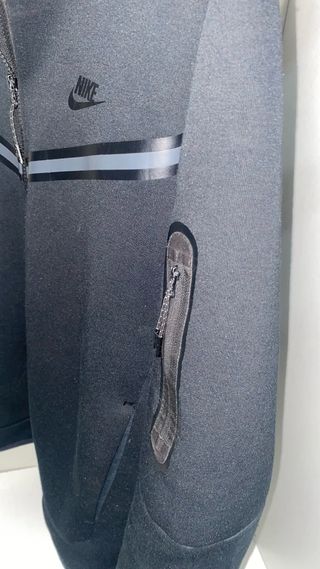 Chaqueta Nike Tech Fleece Negra