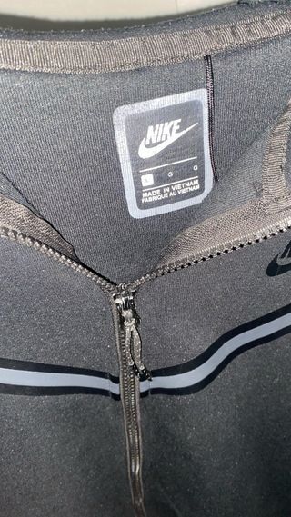 Chaqueta Nike Tech Fleece Negra