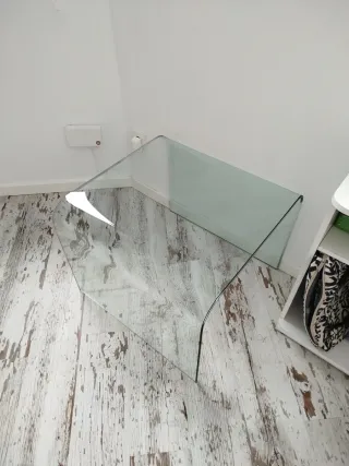 Mesa auxiliar cristal transparente