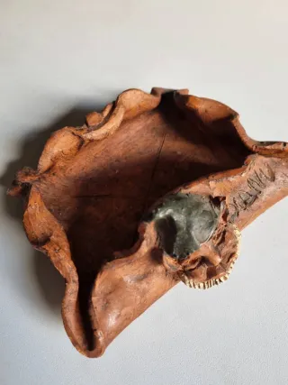 Cenicero mitología asturiana El Diañu