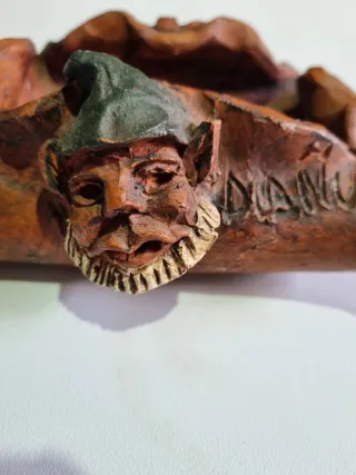 Cenicero mitología asturiana El Diañu