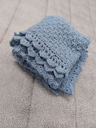 Copertina azzurra fatta a mano