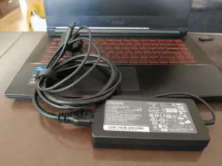 Portátil Gaming MSI i7 16GB 1TB RTX 3050