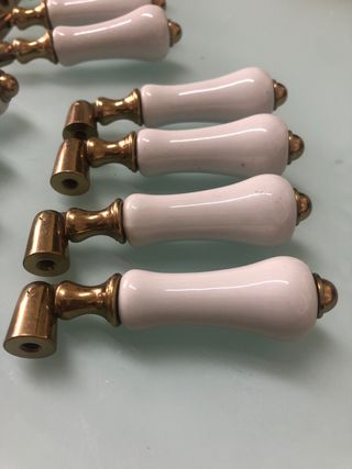 Manivelas de cerámica y latón (12 unidades)