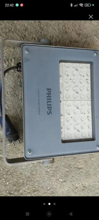 Foco LED Philips CoreLine 95W