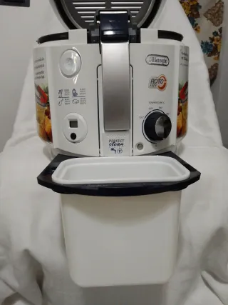 DELONGHI F38.436 ROTOFY FRIGGITRICE NUOVA MAIUSATA