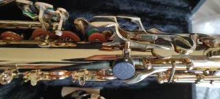 Saxofón Alto Sonora Dorado