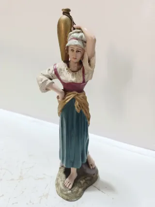 Figura Hebrea con Jarra Serie 20