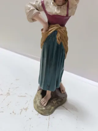 Figura Hebrea con Jarra Serie 20