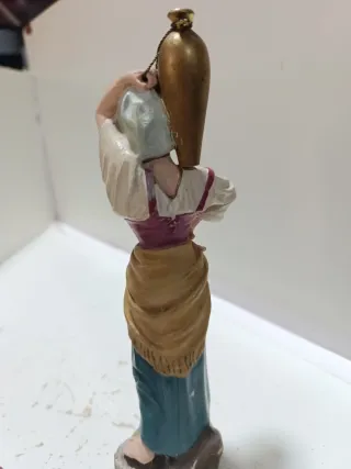 Figura Hebrea con Jarra Serie 20