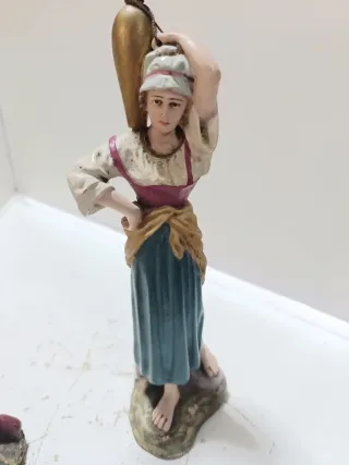Figura Hebrea con Jarra Serie 20