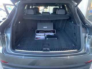 Porsche Cayenne 2021