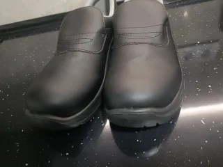 Zapatos de cocina negros