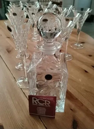 Set 12 Calici Vino Bianco RCR + 8 Flut Champ.