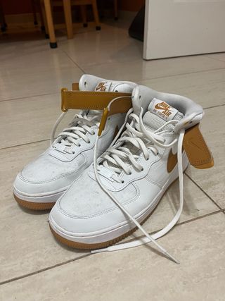 Zapatillas Nike Air Force 1 High Top Doradas
