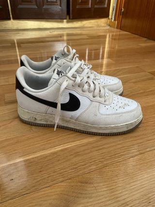Nike Air Force 1 Blancas y Negras
