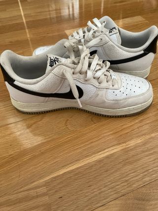Nike Air Force 1 Blancas y Negras