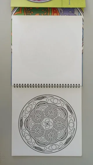 Libro mandalas celta