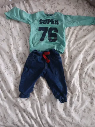 Conjunto bebé sudadera y pantalón