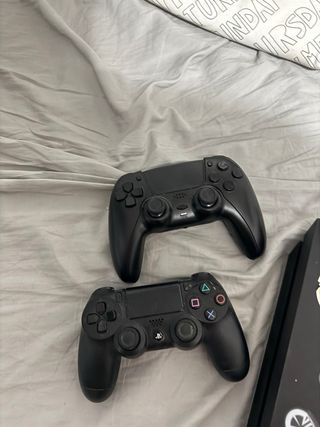 PS4 (PlayStation 4) Negra