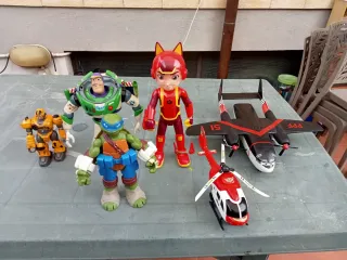 Lotto Giocattoli: Buzz, Tartaruga, Aereo, Elicotte