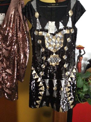 Dos vestidos de fiesta