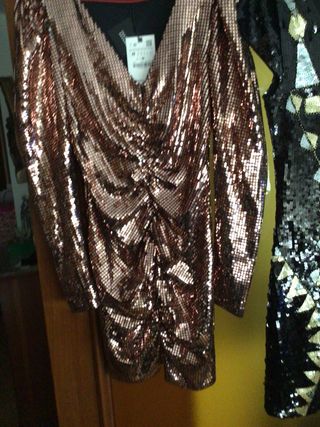 Dos vestidos de fiesta