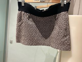 Minifalda marrón con topos negros