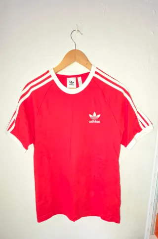 Camiseta Adidas 3 Stripes Roja