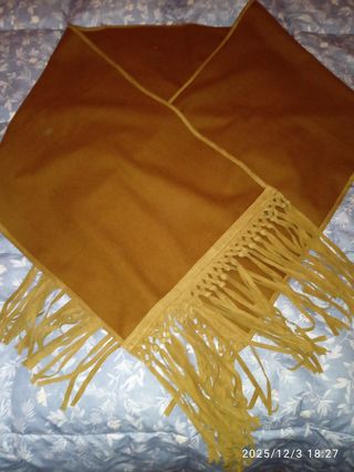 Stola lana e cachemire con frange