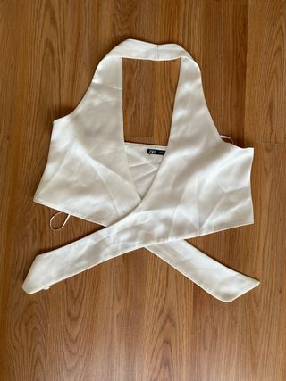 Top halter satén Zara blanco