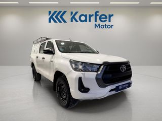 Toyota Hilux 2.4 D-4D Cabina Doble GX