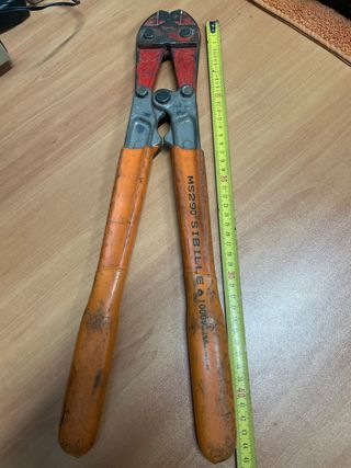 Alicates Cortacables Eléctricos 1000V