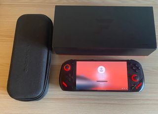 ONEXFLY F1 PRO AI 9 HX370 32GB/1TB