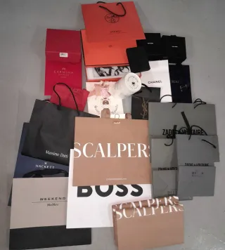 Bolsa y Cajas Vacias de Lujo