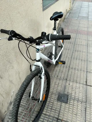 Bicicleta Montaña Rockrider Blanca