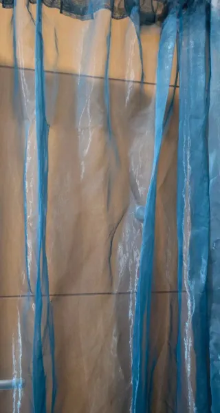 Visillos cortos azules