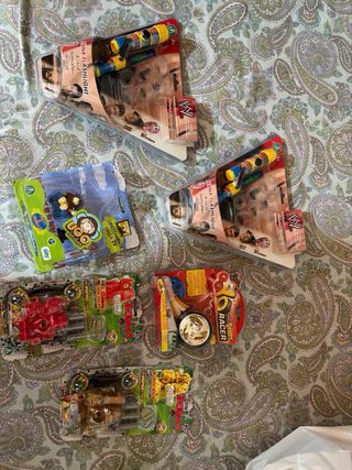 Giochi in confezione: Ugo La Talpa, YoYo, WWE