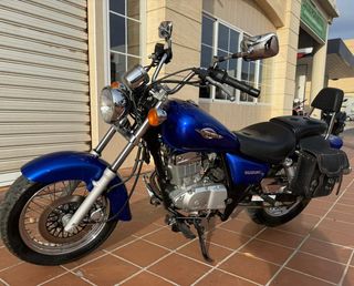 SUZUKI MARAUDER 125 cc SOLO 10.600 KM Y GARANTIA