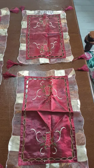 Set natalizio 3 pezzi rosso e oro