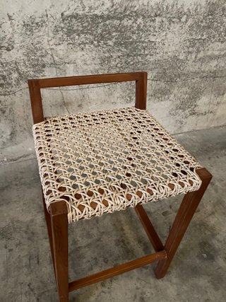 Taburete Giverola de madera maciza de teca 67,5 cm