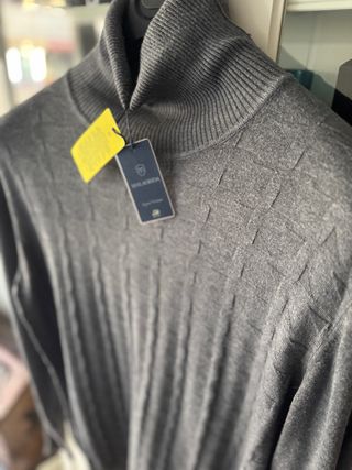 Jersey Malagrida Cuello Alto Gris